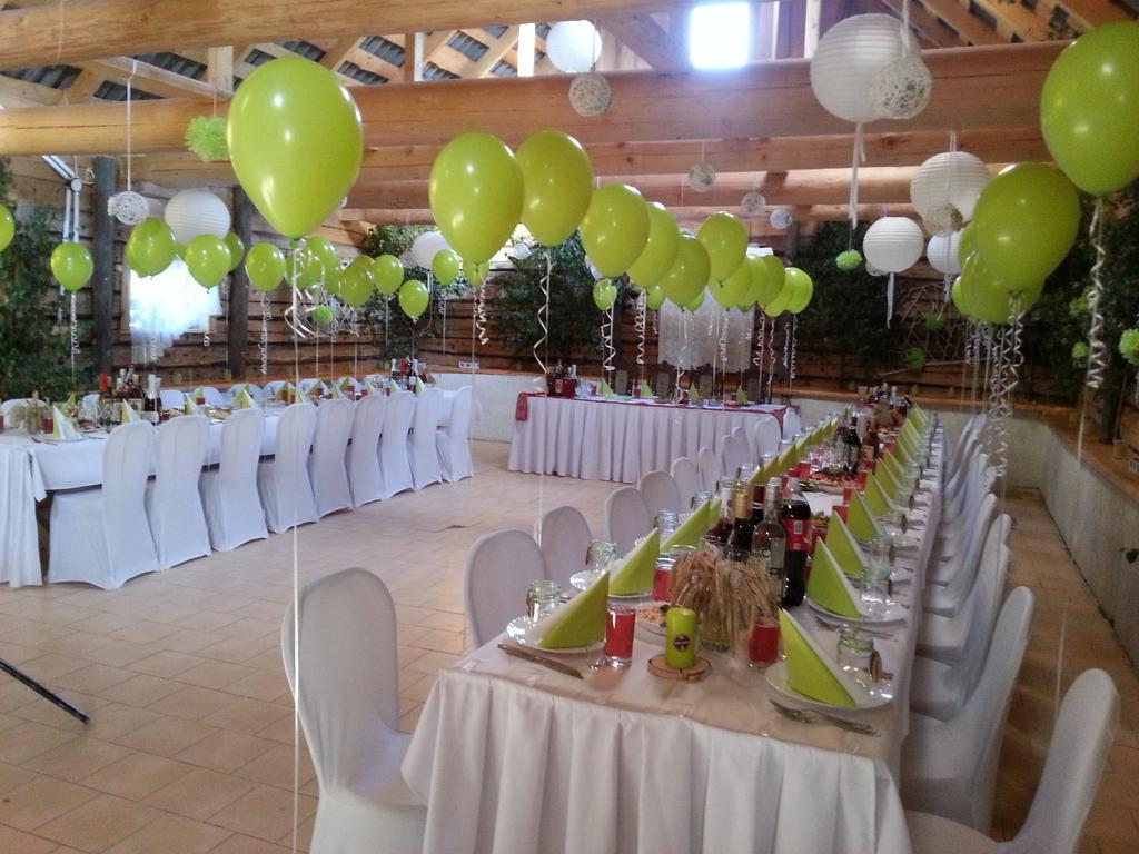 Kucuru Dzirnavas Hotel Lautere Buitenkant foto